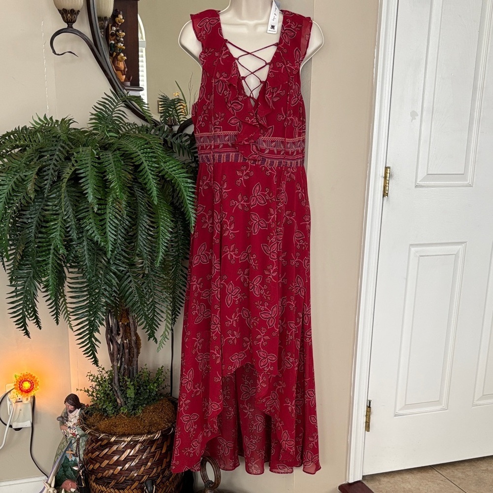Brand New Willow & Clay Dress Lined Red Paisley High Low Maxi Flowing Bohemian